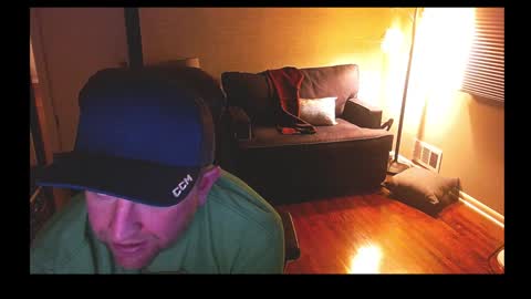 Snapshot of jusbeaz8722 chatting on 8, 1, 2025 JustnSide Unexxst online show from 8, 1, 2025