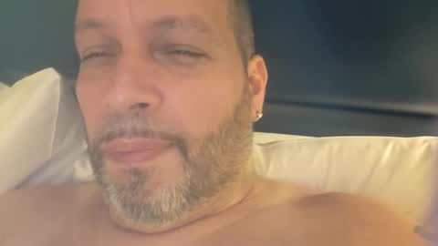 Snapshot of just2much4uboo1 chatting on 15, 5, 2026 Just2much4uboo1 online show from 15, 5, 2026