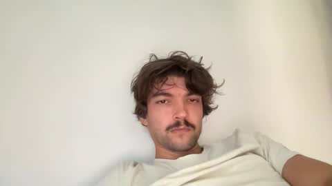 just_a_guy_with_a_big_cock online show from 14, 10, 2025