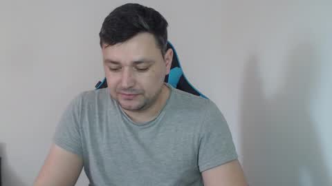 Alex online show from 5, 3, 2025