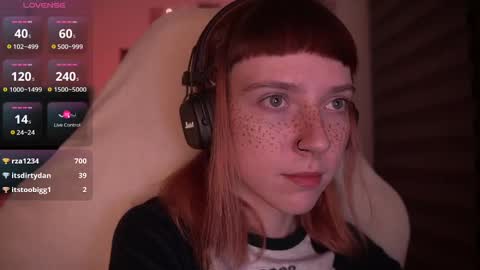 Snapshot of just_busking chatting on 8, 12, 2024 Julia online show from 8, 12, 2024