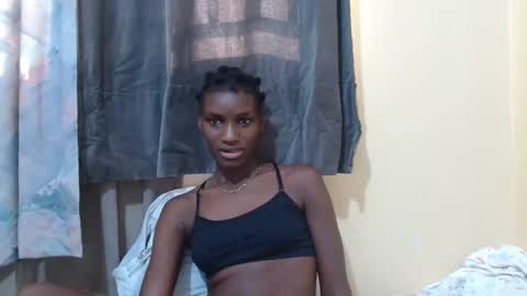 Snapshot of just_ebonee chatting on 4, 3, 2025 just ebonee online show from 4, 3, 2025