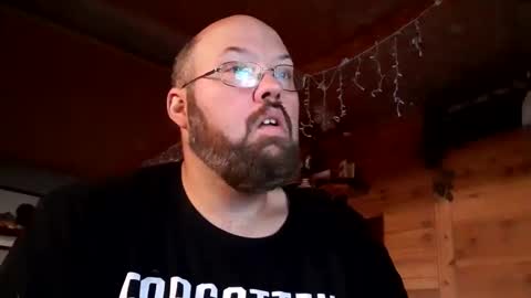 Snapshot of just_hangin_around chatting on 13, 10, 2025 just_hangin_around online show from 13, 10, 2025