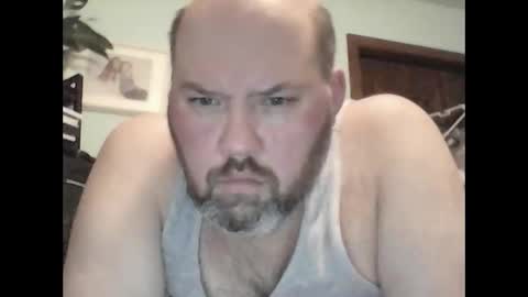 Snapshot of just_hangin_around chatting on 22, 12, 2025 just_hangin_around online show from 22, 12, 2025