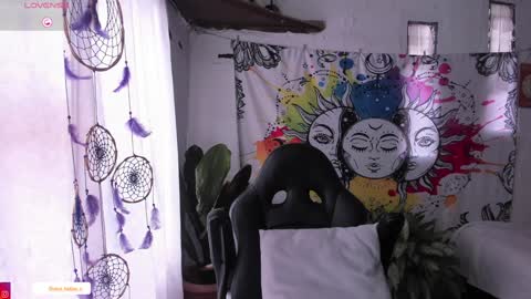 Sofia online show from 6, 2, 2025