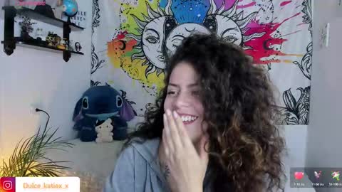 Snapshot of just_katiex chatting on 8, 11, 2025 Sofia online show from 8, 11, 2025