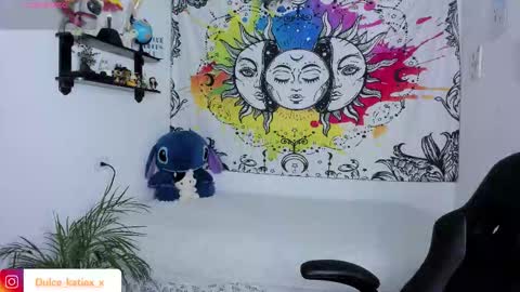 Snapshot of just_katiex chatting on 19, 11, 2025 Sofia online show from 19, 11, 2025