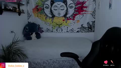 Snapshot of just_katiex chatting on 23, 11, 2025 Sofia online show from 23, 11, 2025