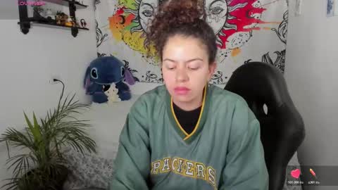 Snapshot of just_katiex chatting on 3, 12, 2025 Sofia online show from 3, 12, 2025