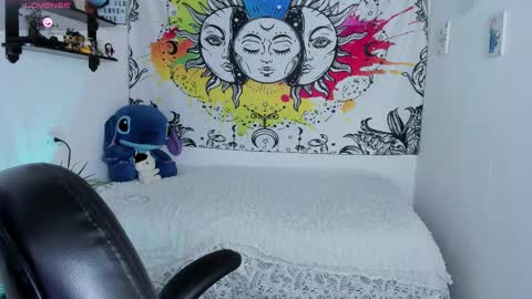 Snapshot of just_katiex chatting on 19, 12, 2025 Sofia online show from 19, 12, 2025