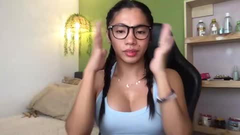 Snapshot of just_marjorie69 chatting on 28, 11, 2025 Be you online show from 28, 11, 2025