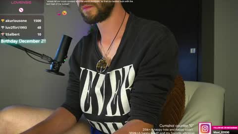 Snapshot of just_your_dreamboy chatting on 2, 12, 2024 Maxi online show from 2, 12, 2024