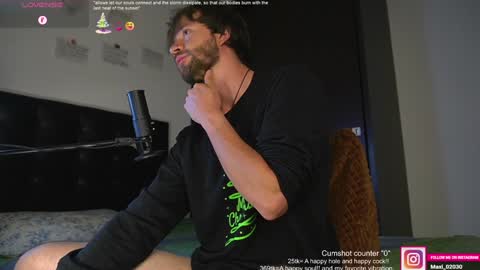 Snapshot of just_your_dreamboy chatting on 22, 1, 2025 Maxi online show from 22, 1, 2025