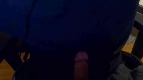 Snapshot of justanormal_guy chatting on 19, 12, 2025 justanormal_guy online show from 19, 12, 2025