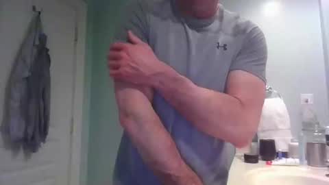 justanotherdadbod2025 online show from 19, 2, 2026