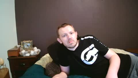 Snapshot of justclickthis chatting on 12, 6, 2026 justclickthis online show from 12, 6, 2026