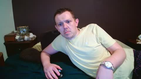 Snapshot of justclickthis chatting on 21, 6, 2026 justclickthis online show from 21, 6, 2026