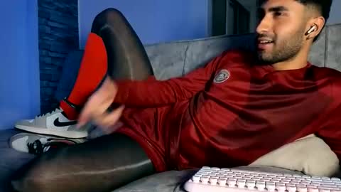 Snapshot of justdavid_ chatting on 9, 6, 2026 David online show from 9, 6, 2026
