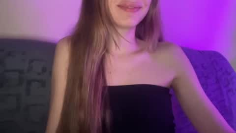 Molly online show from 3, 1, 2025