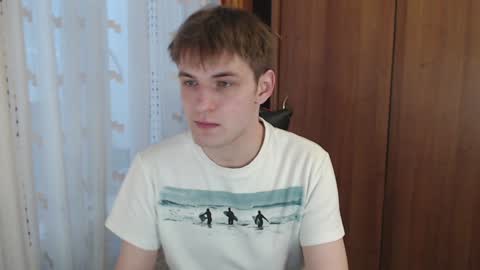 Snapshot of justin_hellboy chatting on 6, 1, 2025 Justin online show from 6, 1, 2025