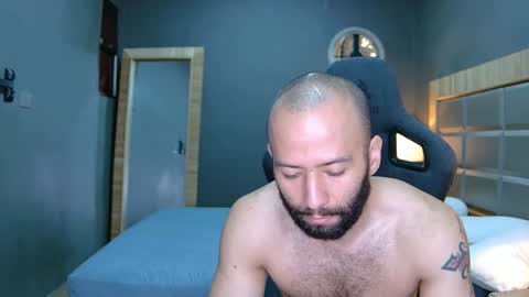 Snapshot of justin_hton chatting on 10, 1, 2025 Justin online show from 10, 1, 2025