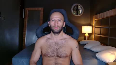 Snapshot of justin_hton chatting on 15, 2, 2025 Justin online show from 15, 2, 2025