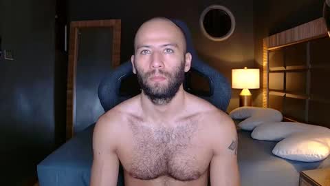 Snapshot of justin_hton chatting on 25, 2, 2025 Justin online show from 25, 2, 2025