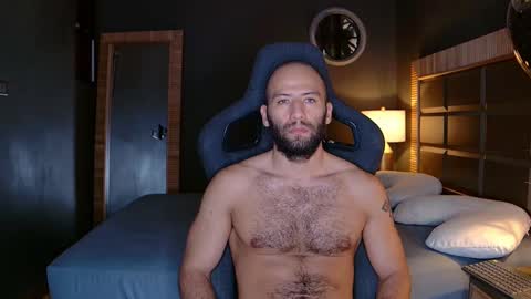 Snapshot of justin_hton chatting on 25, 2, 2025 Justin online show from 25, 2, 2025