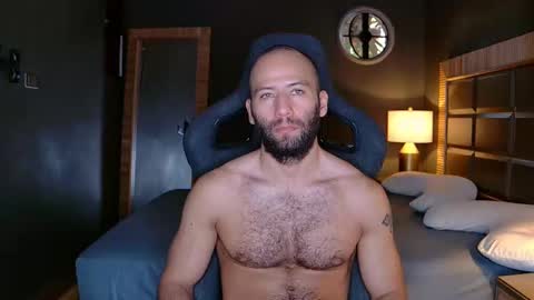 Snapshot of justin_hton chatting on 27, 2, 2025 Justin online show from 27, 2, 2025