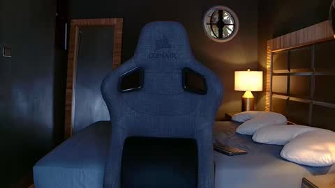 Snapshot of justin_hton chatting on 28, 2, 2025 Justin online show from 28, 2, 2025