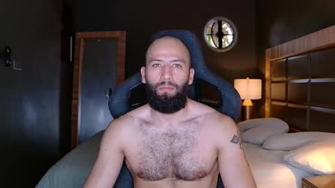 Snapshot of justin_hton chatting on 3, 11, 2025 Justin online show from 3, 11, 2025