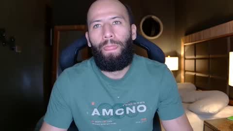 Snapshot of justin_hton chatting on 9, 11, 2025 Justin online show from 9, 11, 2025