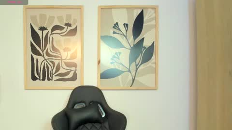 justin_payn14 online show from 20, 6, 2026