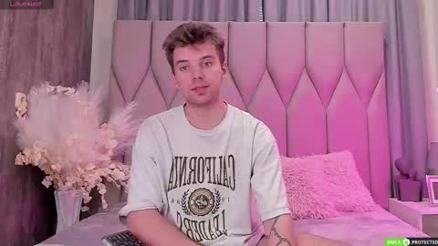 Arthur online show from 22, 9, 2025