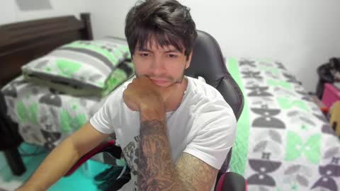 Snapshot of justin_stark1 chatting on 24, 1, 2025 Diego online show from 24, 1, 2025