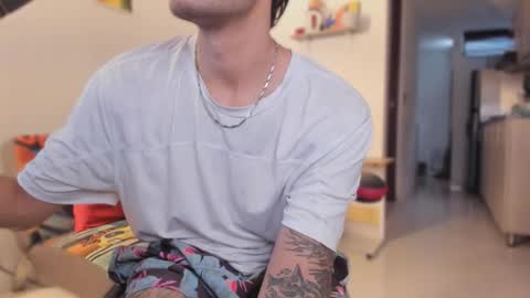 Snapshot of justin_stark1 chatting on 22, 9, 2025 Diego online show from 22, 9, 2025