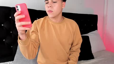 Snapshot of justinbiler chatting on 5, 2, 2025 Justin online show from 5, 2, 2025