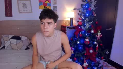 Snapshot of justinbiler chatting on 18, 11, 2025 Justin online show from 18, 11, 2025