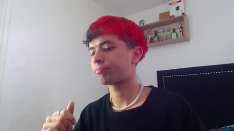 Snapshot of justine_ad chatting on 1, 12, 2025 Justine online show from 1, 12, 2025