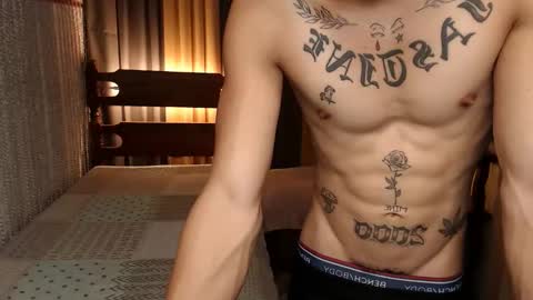 justine_hunk online show from 6, 1, 2025