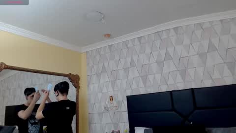 Justine online show from 6, 3, 2025