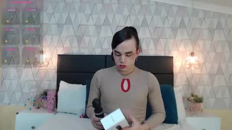 Justine online show from 13, 9, 2025