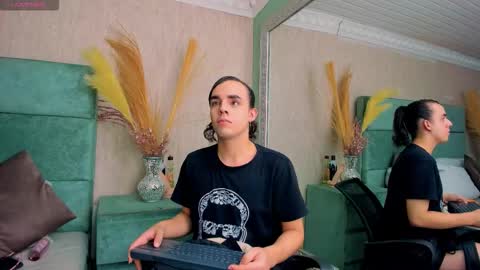 Justine online show from 12, 10, 2025