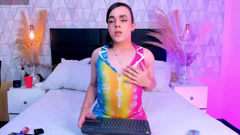 Justine online show from 31, 3, 2026