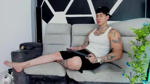 Snapshot of justinfuller_31 chatting on 2, 11, 2025 justinfuller_31 online show from 2, 11, 2025