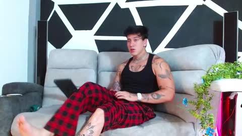 Snapshot of justinfuller_31 chatting on 28, 11, 2025 justinfuller_31 online show from 28, 11, 2025