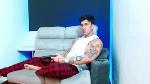 justinfuller_31 online show from 12, 4, 2026