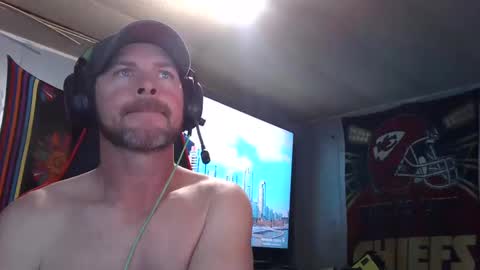 Snapshot of justinwam chatting on 29, 12, 2024 new here lets have fun online show from 29, 12, 2024