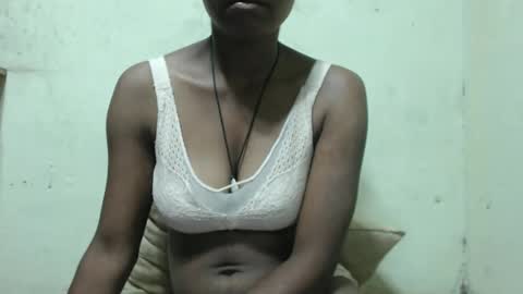 Snapshot of justlhot chatting on 21, 11, 2025 Justlhot online show from 21, 11, 2025