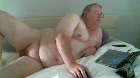 Snapshot of justmedm64 chatting on 3, 3, 2025 justmedm64 online show from 3, 3, 2025